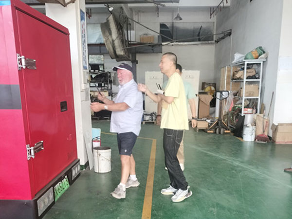 Two Bay Forks customer visit at the Bater facility, photo 2